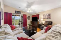 Home on the Golf Range - Holiday Hills Branson - Golf Resort - Outdoor Pools - Parkplatz