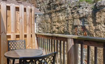 Hillside Cottage in the Vineyards Resort!