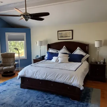 Direct Waterfront -Charming 3-BR house with AC, fitness room in Old Saybrook