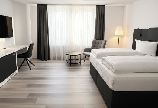 호텔 선택 시 고려사항