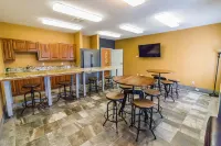 River Hills Hotel- Mankato