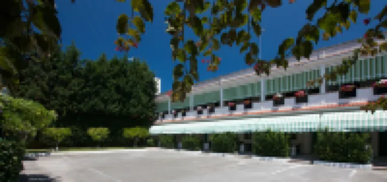 โรงแรมเรสซิเดนซ์ เนโม