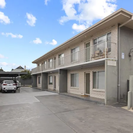 Bright 2-Bed Apartment Steps from Largs Bay Beach