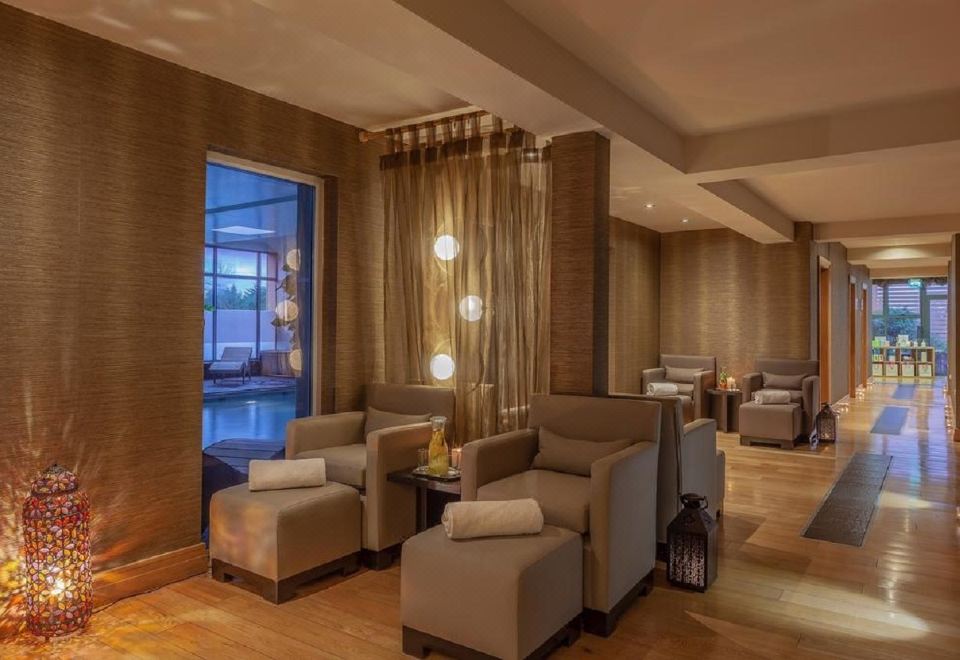 Radisson Blu Hotel and Spa Limerick Over view