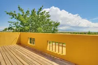 Stunning Sandia Mtn Views: Rio Rancho Retreat - Wifi