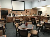 Travelodge by Wyndham Redding CA