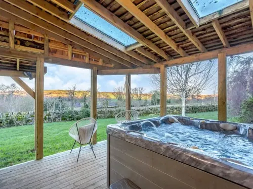 Amazing country retreat, hot tub - Boutique