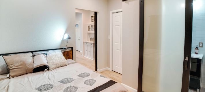 Pet-Friendly Riverside Vacation Rental w/ Patio! Hotels in Riverside