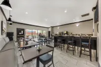 SureStay Plus Hotel by Best Western San Antonio SeaWorld