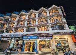 Hotel Surya Excellency