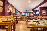 Hotel Esquirol - breakfast