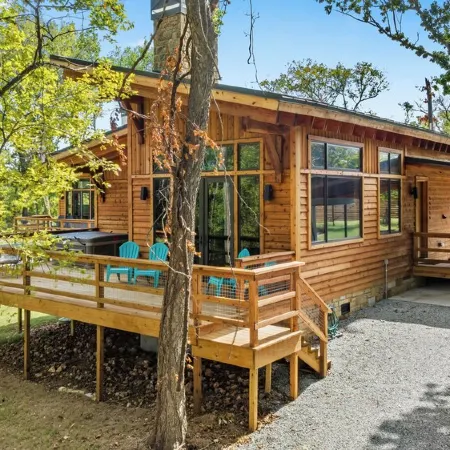 Twin Retreat Cabin 1: Hot Tub, Fire Pit, Golf Shangri La, Boat Grand Lake