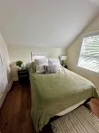 "That Cute BNB" 2-Bedroom home in prime location!