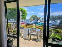 Beachpoint Apartments Hotels in Ohope