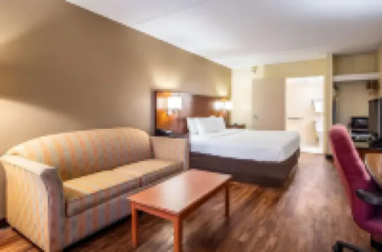 Econo Lodge Naval Station Norfolk