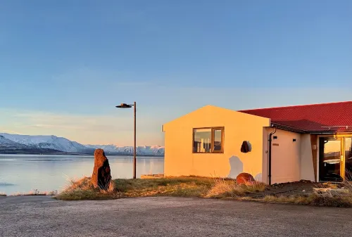 Loft house with incredible views of the fjord
