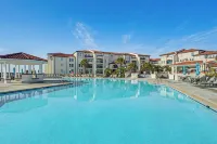 Ocean Views + Resort Pool! N Topsail Beach Condo - WiFi
