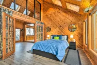 Lakefront Applegate Retreat w/ Private Beach! - 3-Sterne