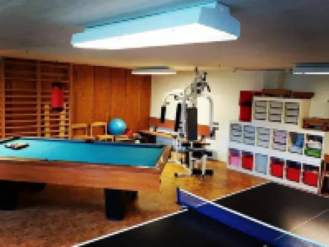 Hotell Nederhögen Vildmarkscenter Hotels in Berg Municipality