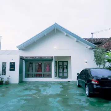 Lindu 6 Guest house