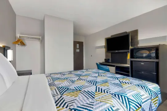 Motel 6 Marble Falls, TX