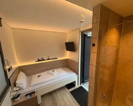 羅特爾霍爾多夫A1 丁克拉格酒店