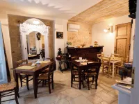 Bed & Breakfast Casa Lopez Hotels in Barletta