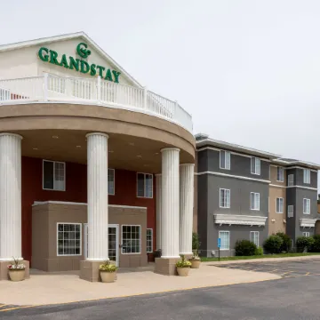 GrandStay Hotel & Suites Ames