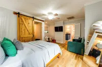 Cute Georgetown Villa < 1 Mi to Historic District