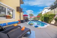 Soline Bay Seashore Residence - Pools