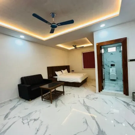 Chanakya Resort