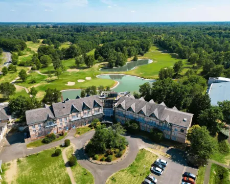 Hôtel Mercure Orléans Portes de Sologne Hôtels à : Ardon