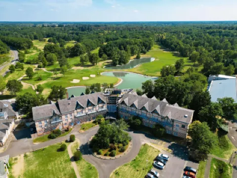 Hôtel Mercure Orléans Portes de Sologne Hotels in 