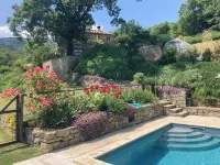 beautiful tuscan villa with pool, ideal for groups
