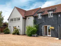 The Pheasant Public House & Hotel Hotels in Halstead