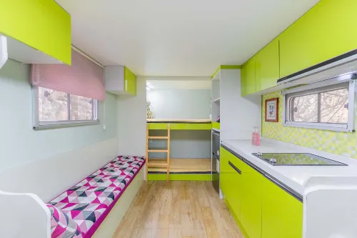 Gurye Jirisan Dolpulmaru Pension & Glamping - مبيت وإفطار