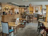 The Black Hat Hotel a Ilkley