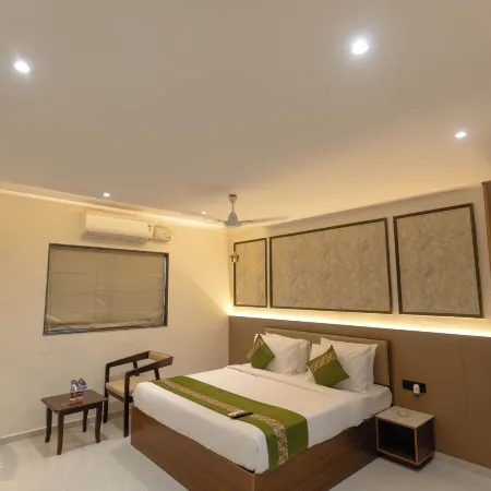 Hiive By Convivial Hotels