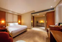 Purple Elephant Luxury Business Hotel Hotels near Cochin Shipyard