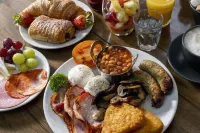 The Riverside, WorldHotels Distinctive - breakfast