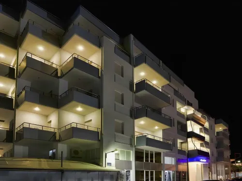 Astron Hotel