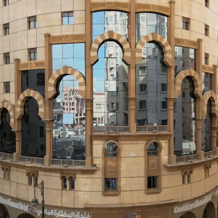 Al Mokhtara Almasi Hotel
