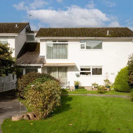 Brynawelon - Wonderful Sea and Harbour Views