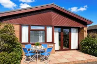 Coastal Chalet Retreat in St Margaret's Bay - WiFi