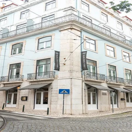 Lisboa Carmo Hotel
