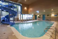PRAIRIE CREST CALGARY AIRPORT by IHG - Family