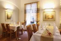 Hotel Trinity