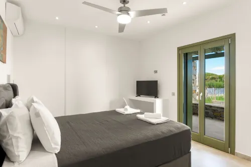 Ampelas Nostalgia Escape-Poseidon Gem in Paros - Mountain view