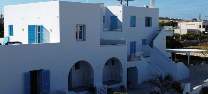 Eleana Studios Hotels in Paros