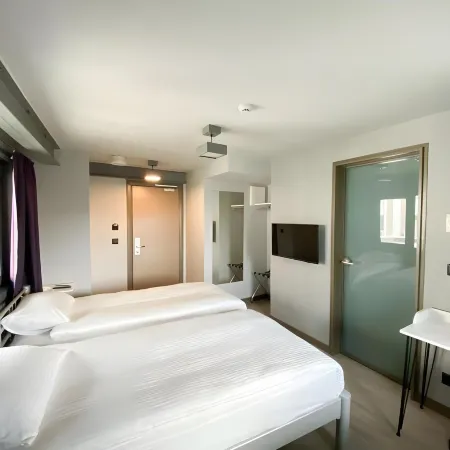 Eresin Hotels Express Отели рядом с достопримечательностью «Зейтинбурну»
